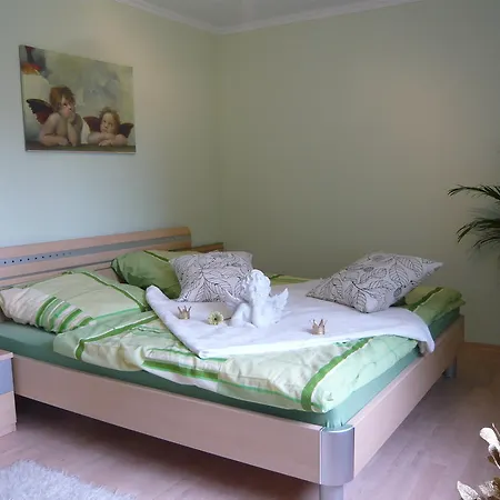 Pummpaelzhof Apartment Bad Salzungen Room photo